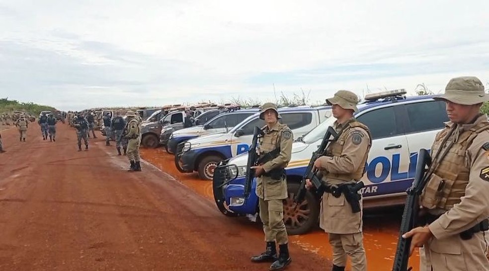 Buscas vão continuar até que todos os integrantes do grupo sejam encontrados, diz PM — Foto: Divulgação/PM