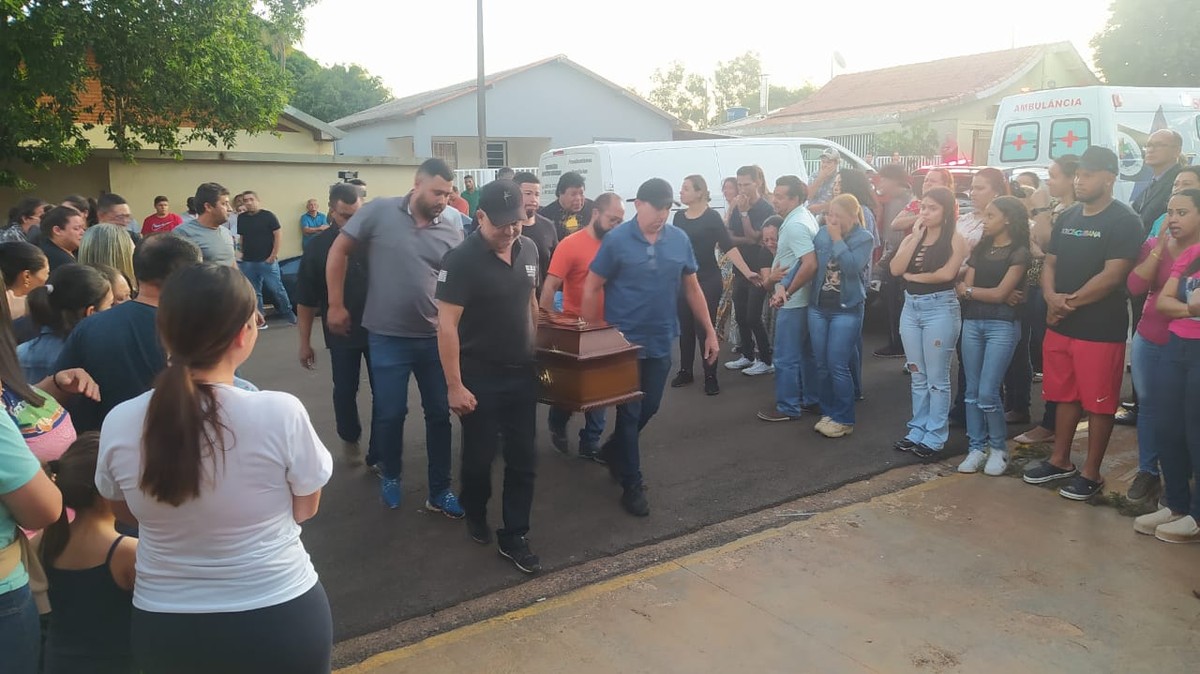 ‘Morreu realizando o sonho dele’, diz irmã desley Novaes, músico vítima do acidente com ônibus da dupla Conrado e Aleksandro |  Presidente Prudente e Região