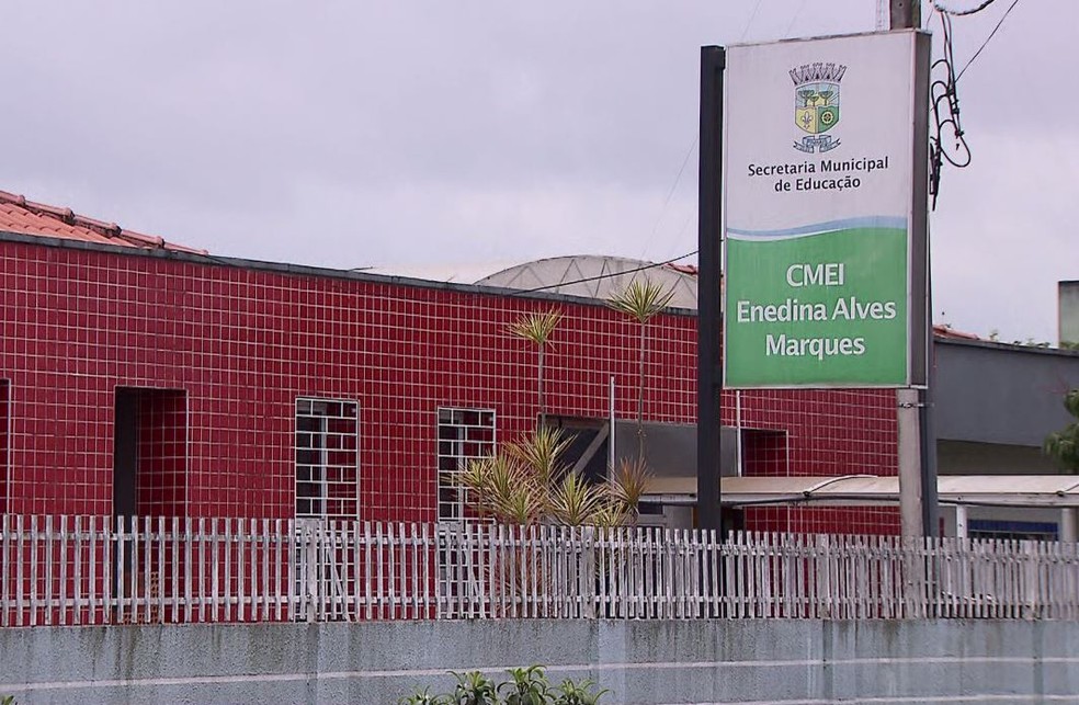 Centro Municipal de Educação Infantil (CMEI) Enedina Alves Marques, em Pinhais, na Região Metropolitana de Curitiba — Foto: Reprodução/RPC