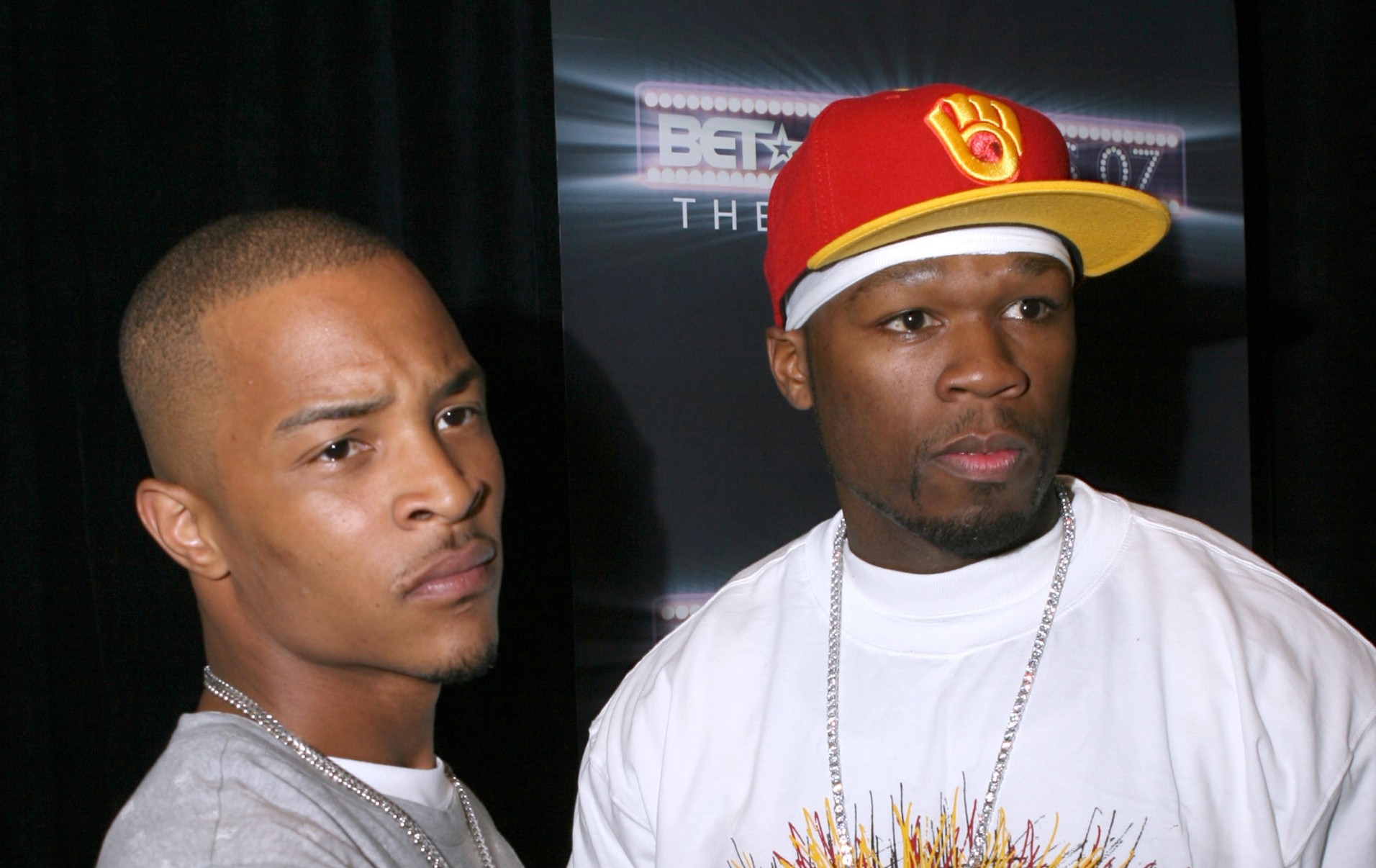 T.I. e 50 Cent em evento em 2007 (Foto: Getty Images)