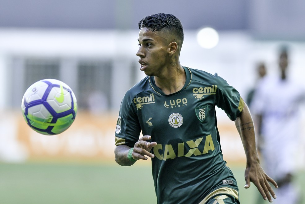 Matheusinho marcou o ltimo gol do Amrica-MG fora de casa no Brasileiro  Foto: Mouro Panda / Amrica-MG