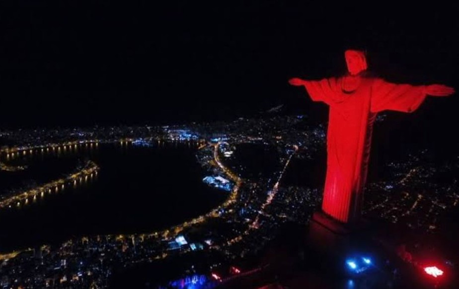Oito pontos do Rio serão iluminados com a cor vermelha em homenagem do Dia Mundial de Luta Contra à  Aids