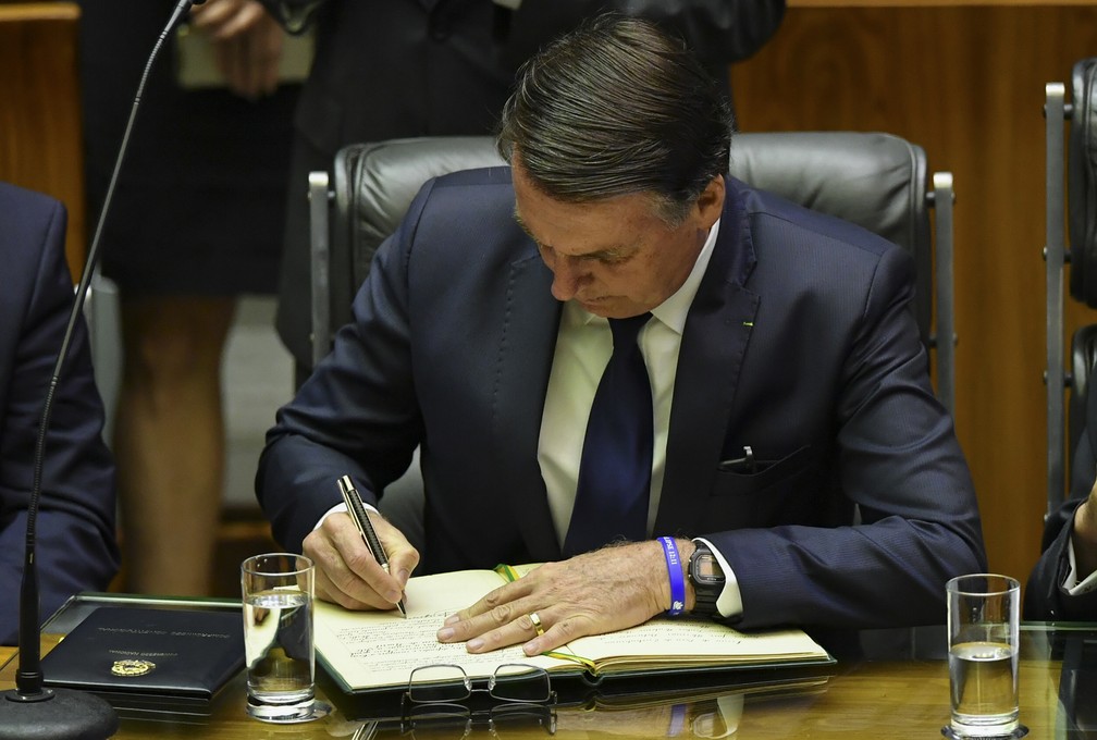Jair Bolsonaro durante cerimônia de posse — Foto: Nelson Almeida/AFP