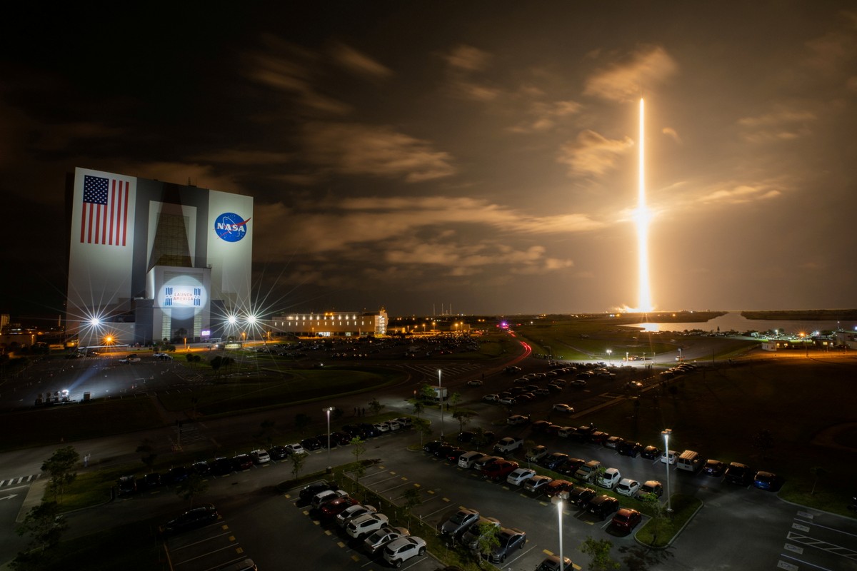 SpaceX enviará primeira tripulação inteiramente civil civil à órbita da Terra nesta quarta | Tecnologia