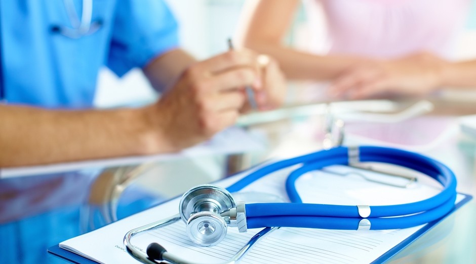 médico, medicina, saúde, clínica (Foto: Shutterstock)
