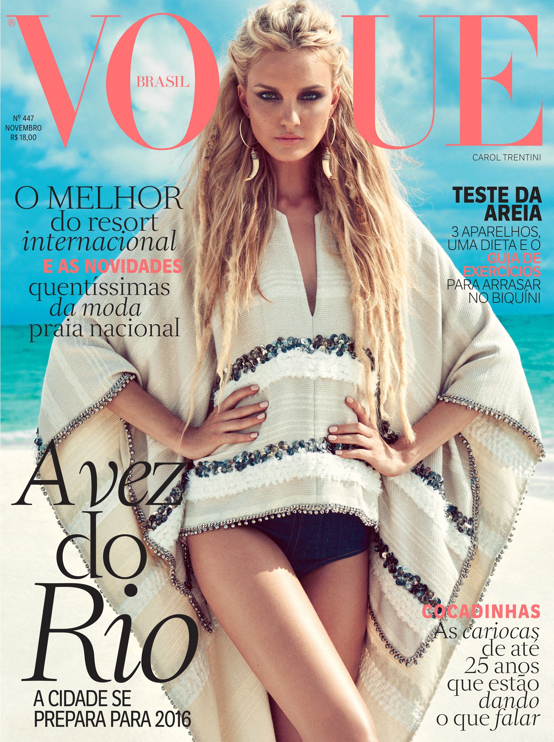 Carol Trentini usa poncho Ellus (Foto: Reprodução/Vogue Brasil)