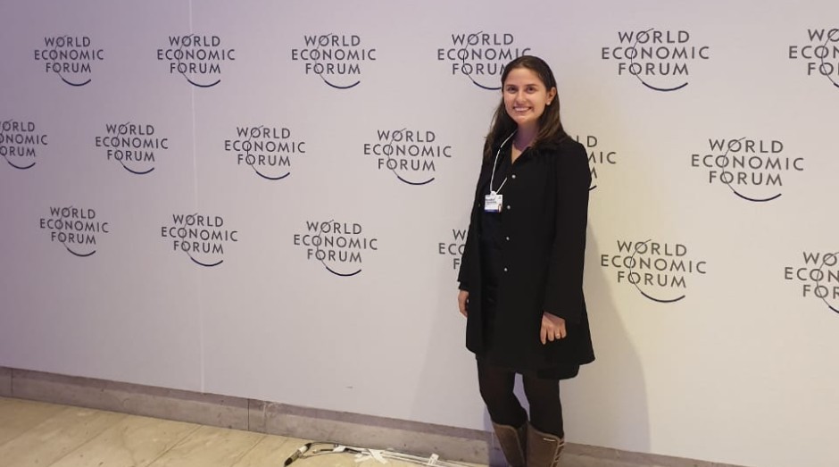 Mariana Vasconcelos, da AgroSmart, no Fórum Econômico Mundial de 2020 (Foto: AgroSmart/Divulgação)