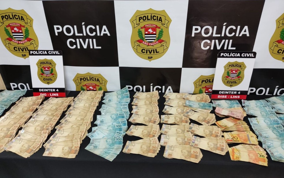 Polícia Civil apreende R$ 77 mil e prende casal por lavagem de dinheiro em Lins — Foto: Polícia Civil/Divulgação