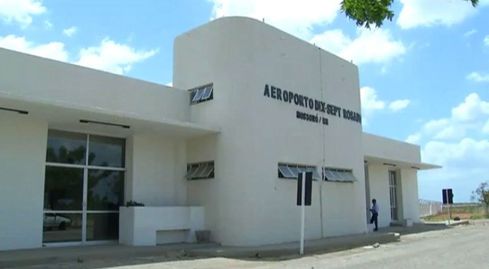 Aeroporto Dix-Sept Rosado, em MossorÃ³ (Foto: ReproduÃ§Ã£o/Inter TV Cabugi)