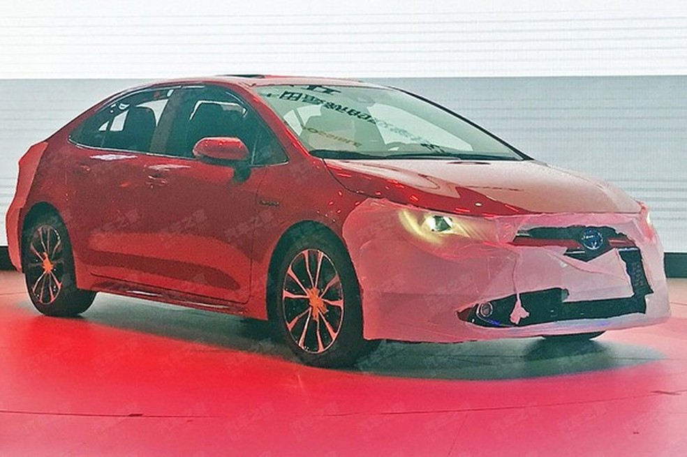 Novo Toyota Corolla Tem Fotos Vazadas Antes Do Lancamento Carros Autoesporte