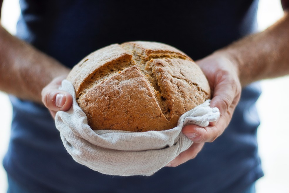 A doença celíaca é uma reação do corpo ao glúten presente em pães e farináceos. — Foto: Unsplash
