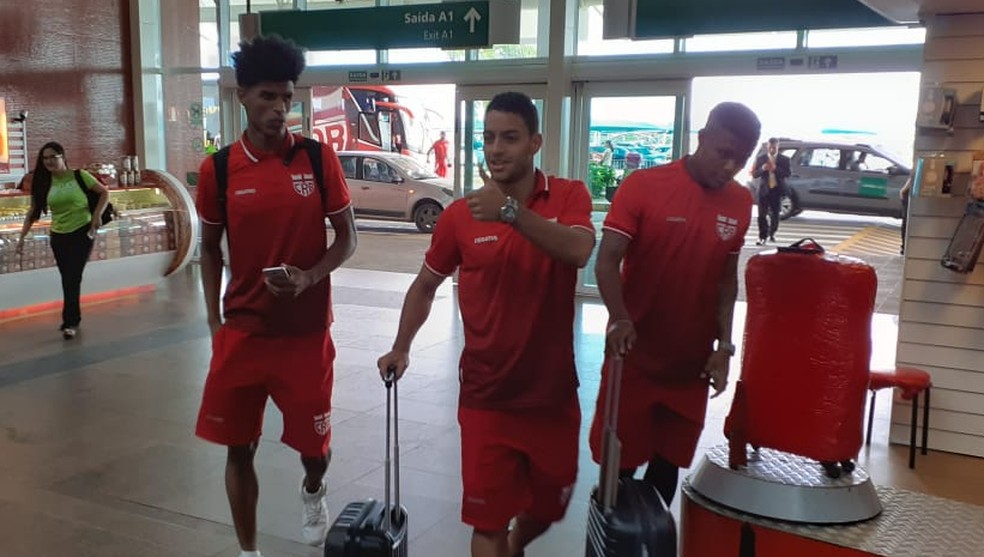 Ewerton Páscoa e Felipe Farias viajam para os duelos com o Coritiba e o Vila Nova — Foto: Mac Cavalcante/GloboEsporte.com