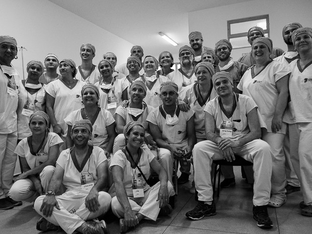 Equipe do centro cirúrgico do projeto "Voluntários do Sertão" foi composta por 32 profissionais de diferentes áreas (Foto: Adriano Oliveira/G1)