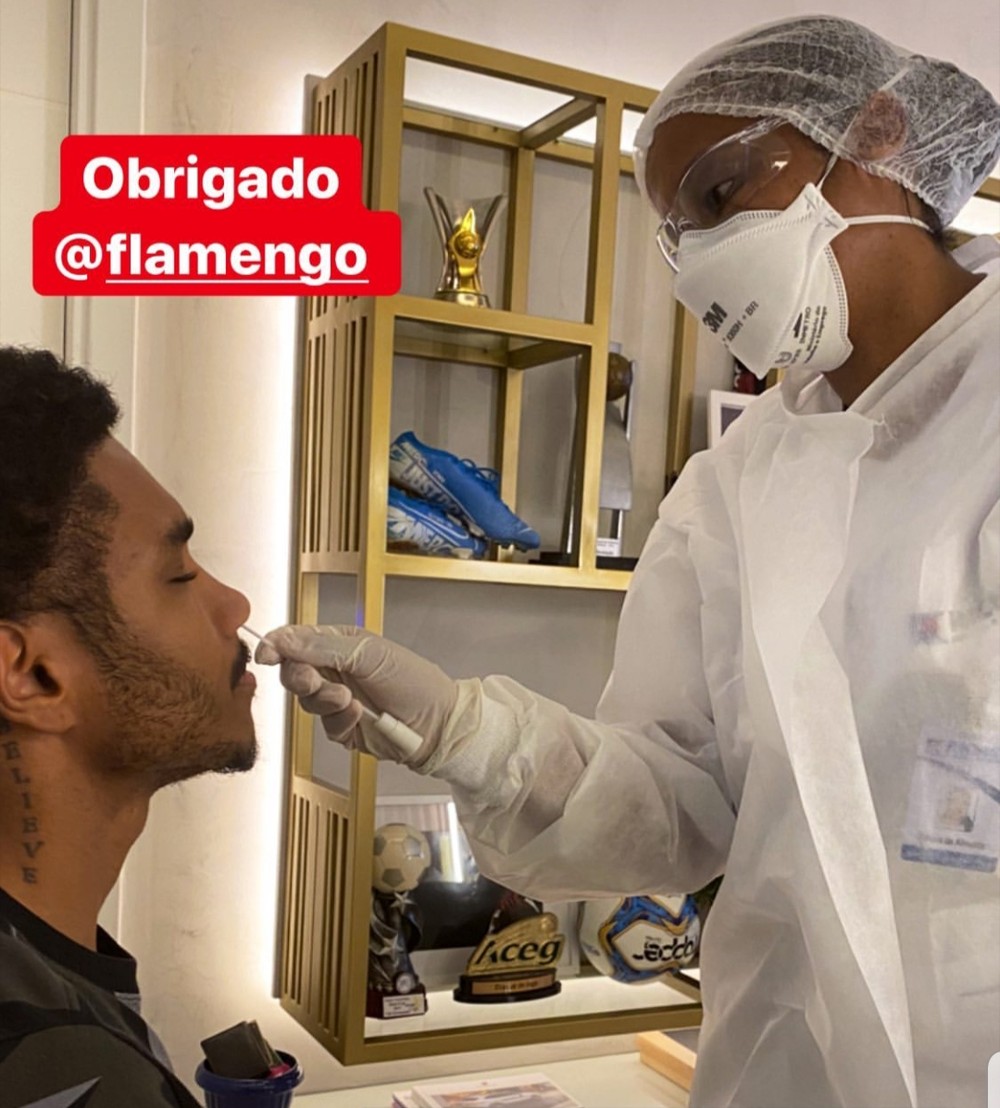 Jogadores do Flamengo, Jorge Jesus e sua comissão técnica realizam testes para Covid-19