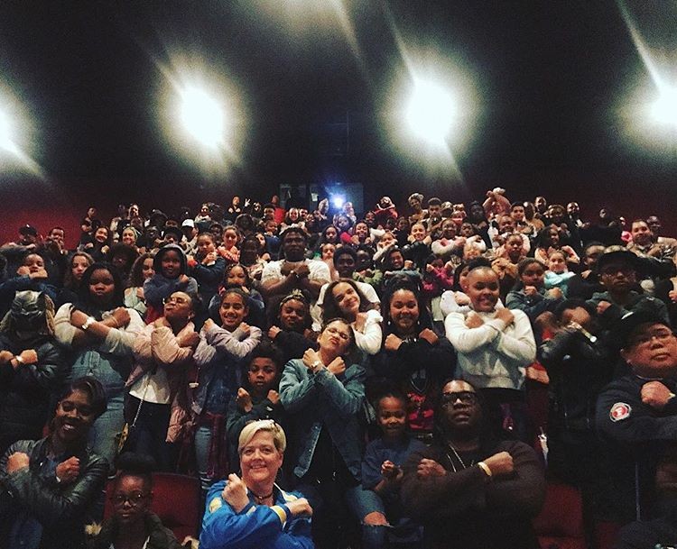 Zendaya leva 300 crianças para ver Pantera Negra (Foto: Reprodução: Instagram)
