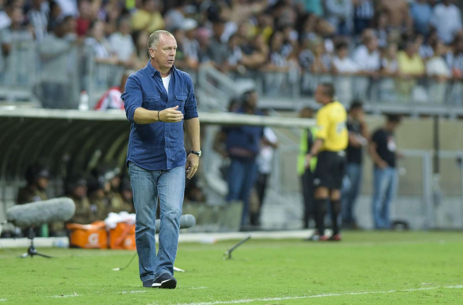 Mano cobra obediência a regulamento para duas torcidas: Só cumprir o que está escrito