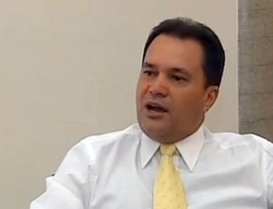 Luiz Carlos dos Santos, advogado que defende ex-funcionários do América-SP (Foto: Reprodução/TV Tem)
