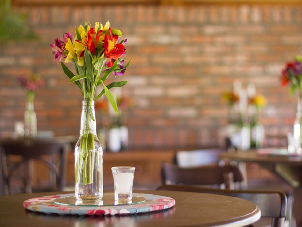 Faca Voce Mesmo Centro De Mesa Com Flores Para Casamento Casa E Decoracao Gnt