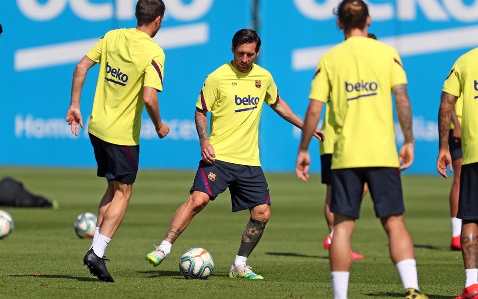 Messi treinou com o grupo pela última vez na terça-feira — Foto: Miguel Ruiz / Barcelona 