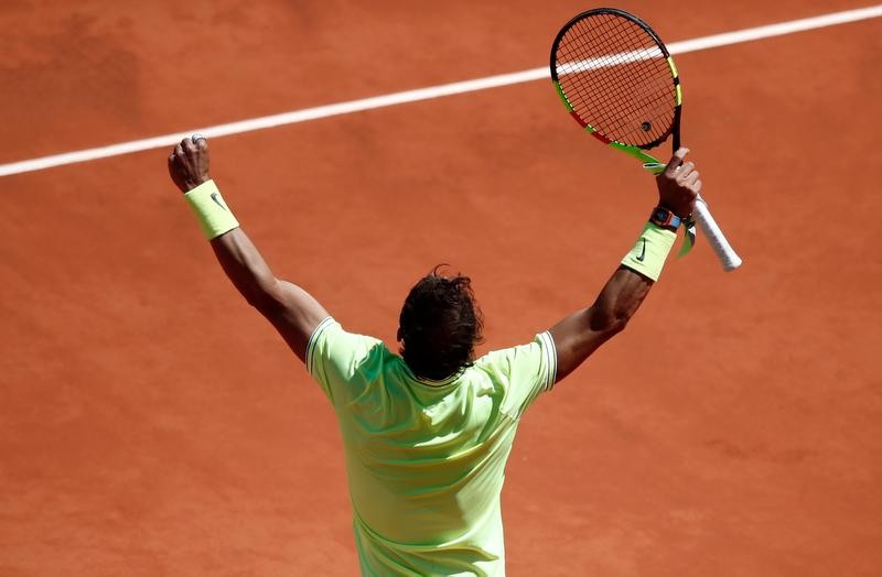 Nadal vê Ferrer abandonar em seu último jogo em Grand Slam e