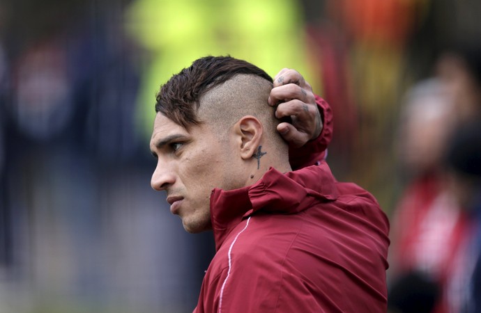 Fla vai ao Chile encontrar Guerrero, e sócio-torcedor entregará camisa