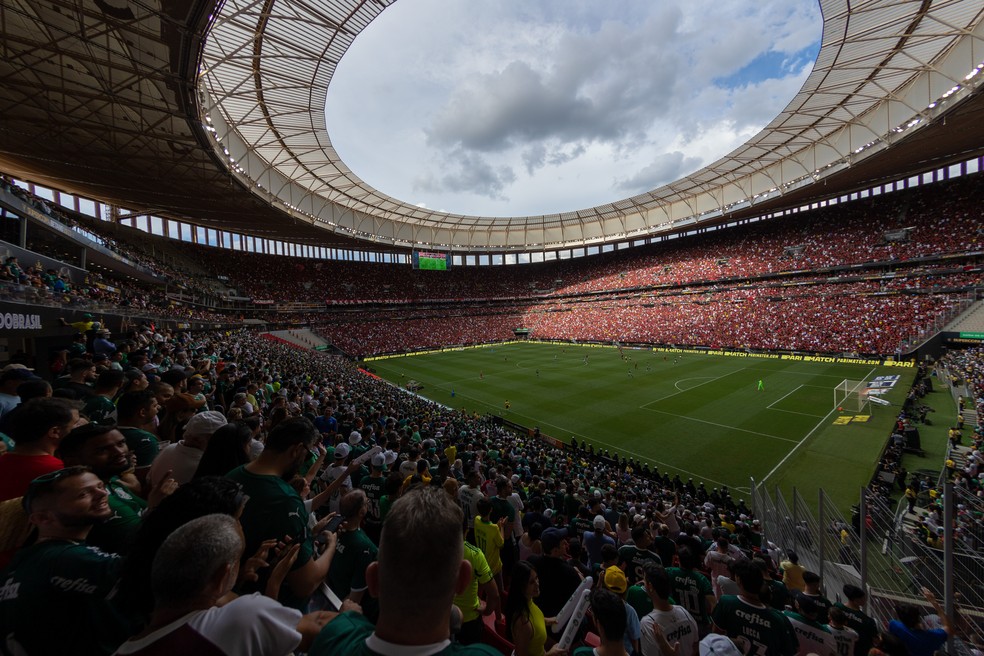 Vitória do Palmeiras sobre o Flamengo tem o melhor público pagante de 2023 — Foto: Lucas Magalhães