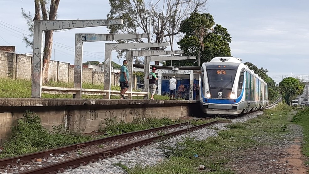 Acidente foi registrado na estação Promorar, em Cidade Nova — Foto: Sérgio Henrique Santos/Inter TV Cabugi