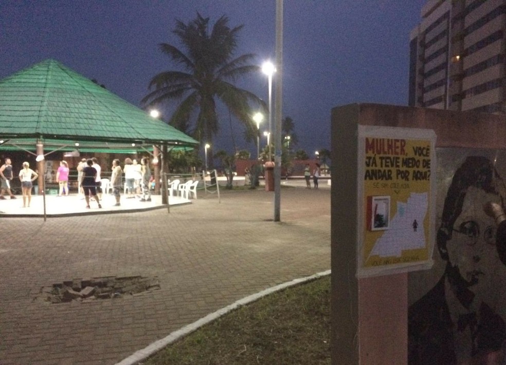 Cartaz também foi colocado em outros pontos da Jatiúca, como no Corredor Vera Arruda (Foto: Julia de Freitas Correia Lyra/Arquivo pessoal)