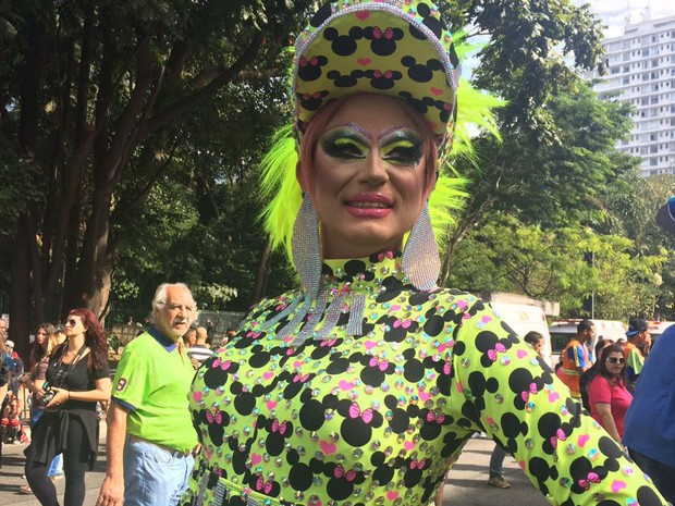Pretty Lupen é apresentadora da Parada LGBT de Campinas. "A recepção aqui é bastante positiva", diz sobre o evento paulistano (Foto: Gabriela Gonçalves/G1)