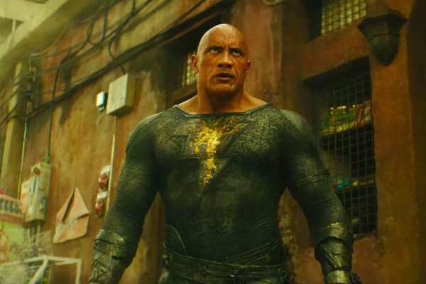 Actor Dwayne Johnson (The Rock) in a scene from Black Adam (Photo: Playback)