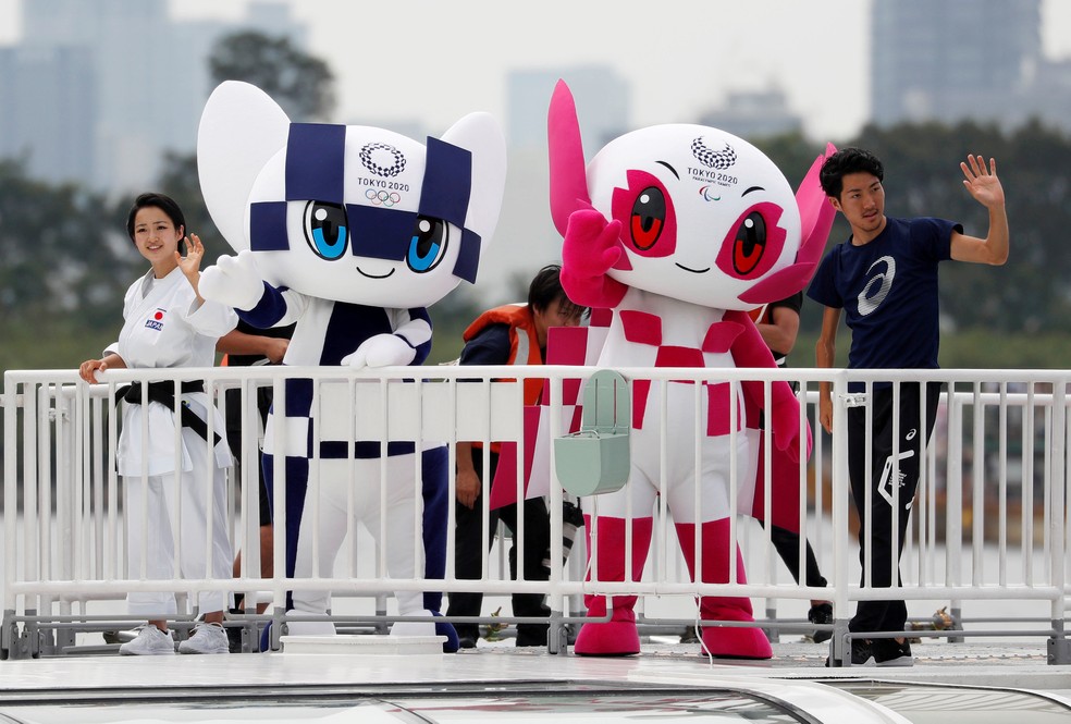 Miraitowa E Someity Toquio 2020 Batiza Mascotes Da Olimpiada E Paralimpiada Olimpiadas Ge
