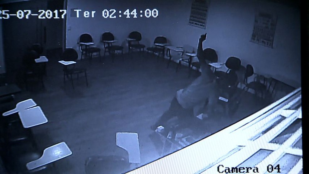 Autoescola é arrombada durante a madrugada, em Itapoã 