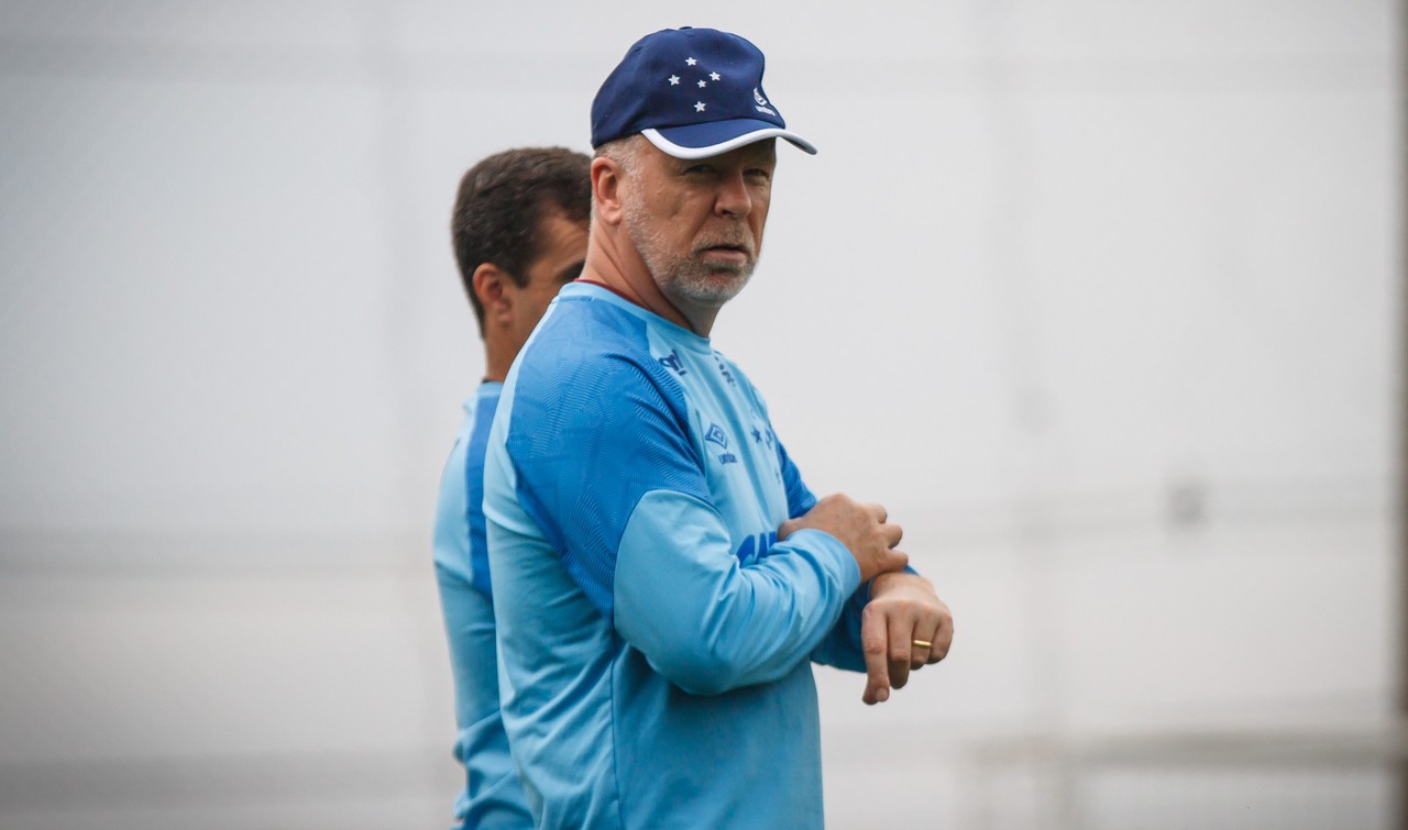 Cruzeiro faz treino fechado, e setor ofensivo segue como mistério para final da Copa do Brasil
