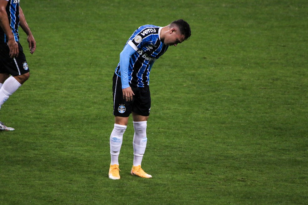 Dentro do normal, Grêmio vê desfalques triplicarem desde a paralização