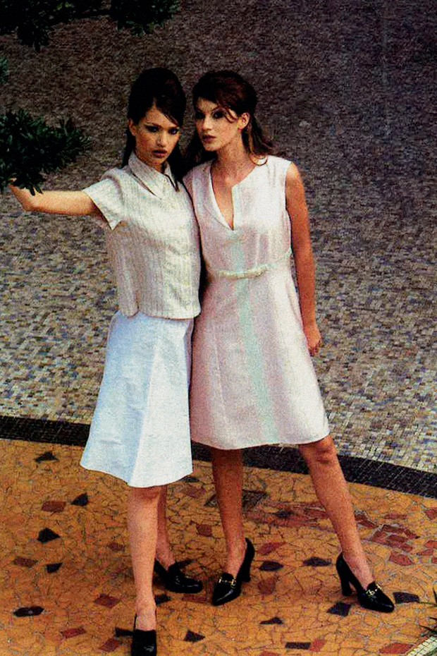 Com Gisele Bündchen em um editorial da Vogue em 1995 (Foto: Arquivo Vogue)