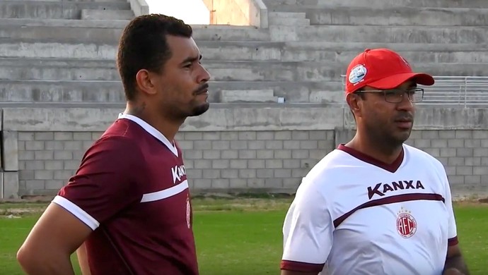 América-RN - Daniel, zagueiro - Felipe Surian, técnico (Foto: Reprodução/TV Mecão)