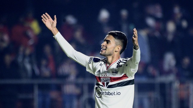 Rodrigo Nestor comemora gol do São Paulo contra o Jorge Wilstermann