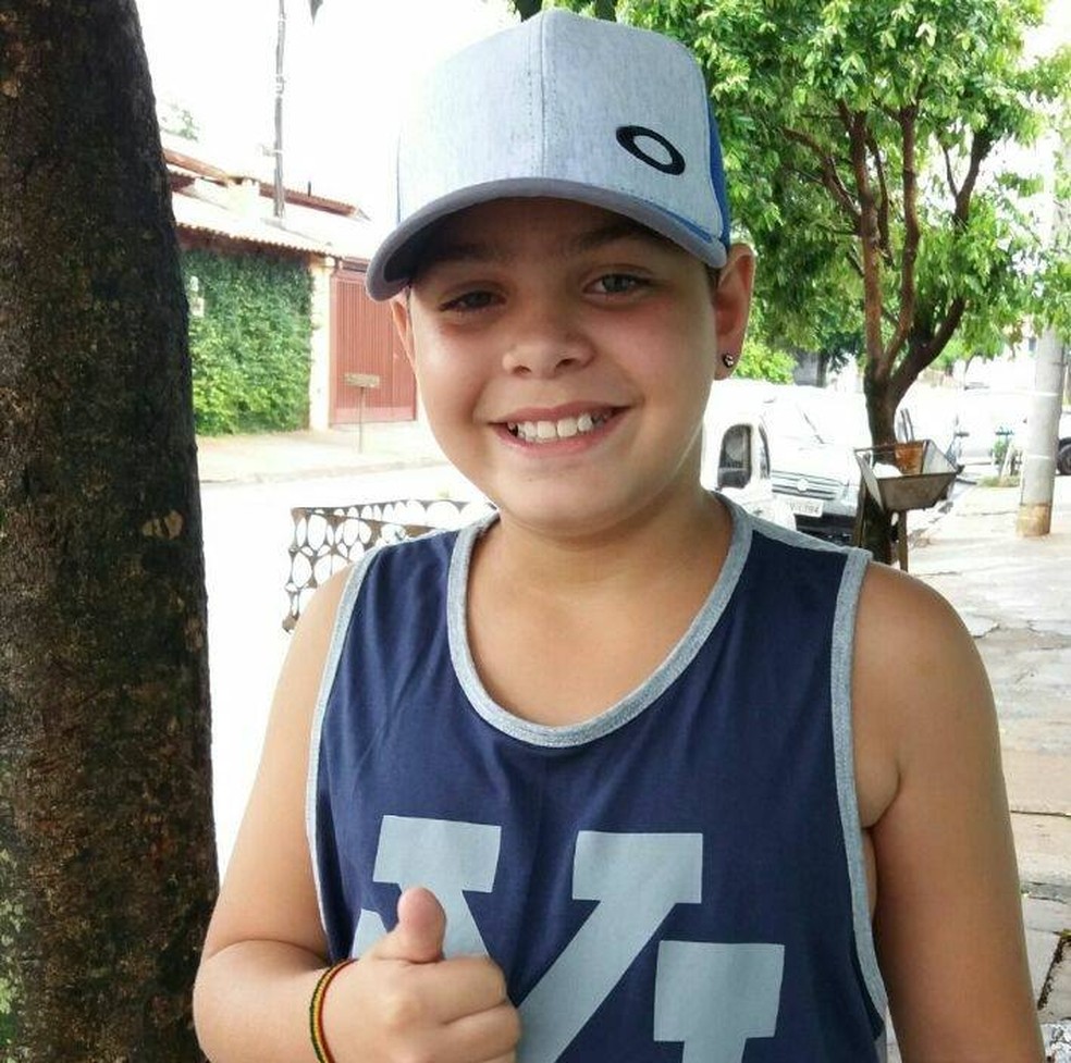 Jovem de 10 anos morreu ap&oacute;s ser arremessado de carro em acidente em Cordeir&oacute;polis &mdash; Foto: Reprodu&ccedil;&atilde;o/Facebook/Lukinhaa Santos