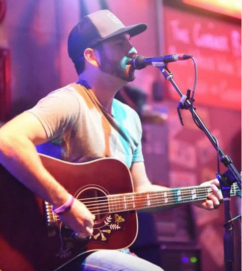 O músico norte-americano Clayton Gardner (Foto: Instagram)