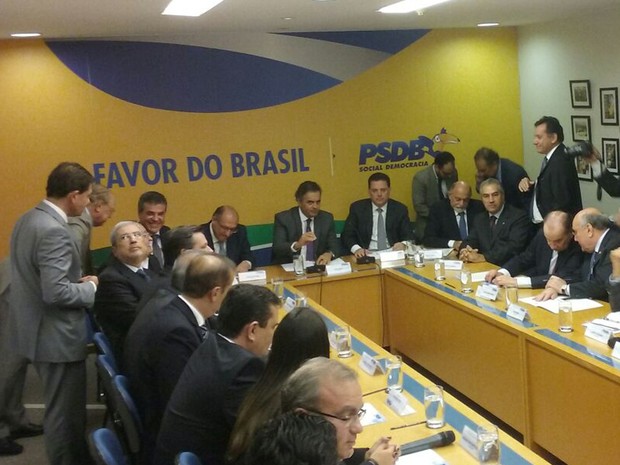 Executiva do PSDB se reúne em Brasília antes de encontro de integrantes do partido com Temer (Foto: Fernanda Calgaro/ G1)