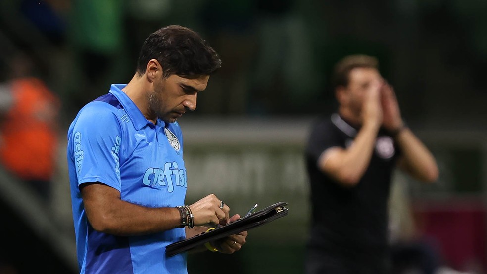 Invicto em casa há 20 jogos, Palmeiras terá semana cheia para confirmar vantagem no Paulistão