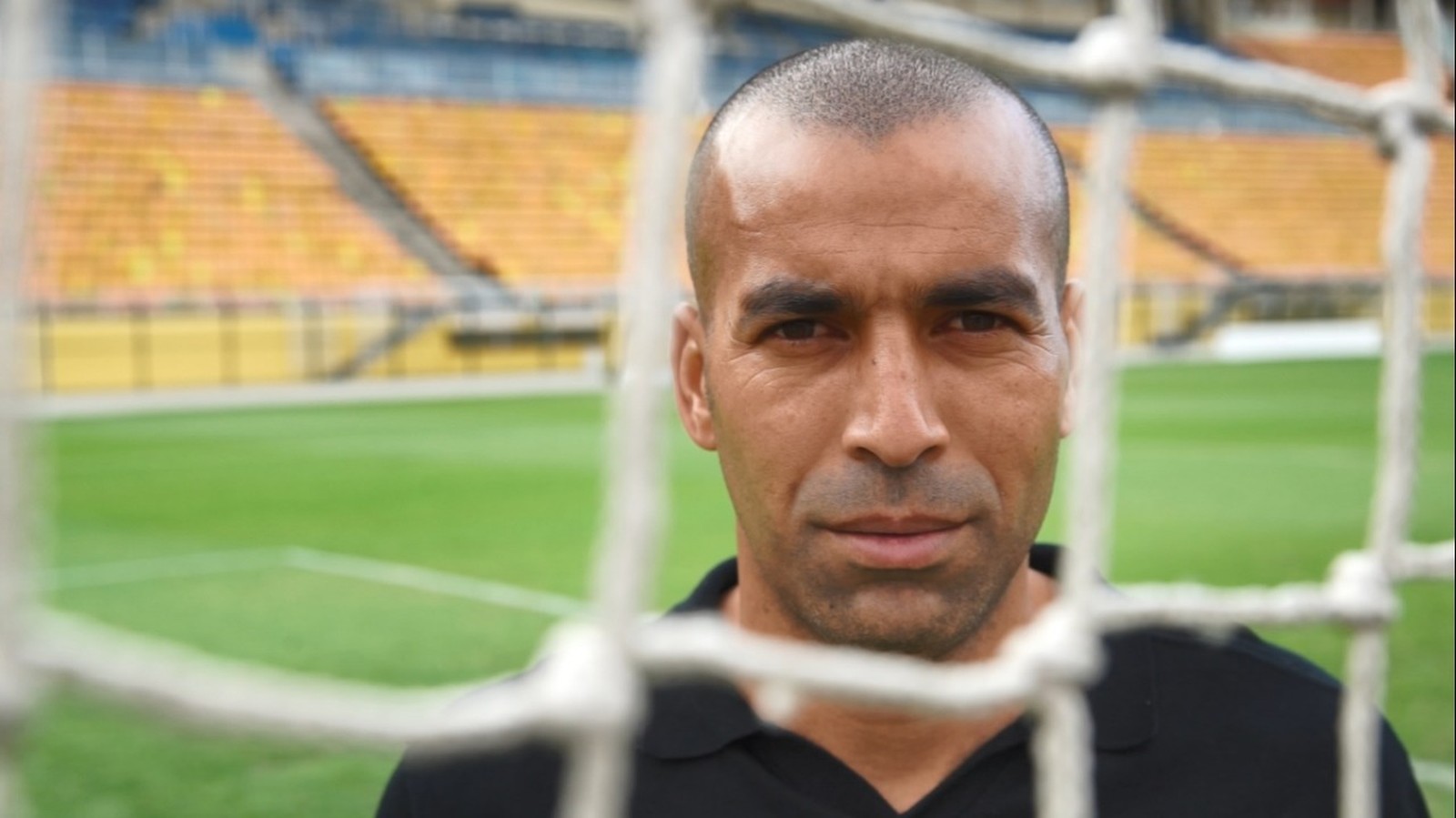 Após último jogo pelo Corinthians, Emerson Sheik volta ao Pacaembu