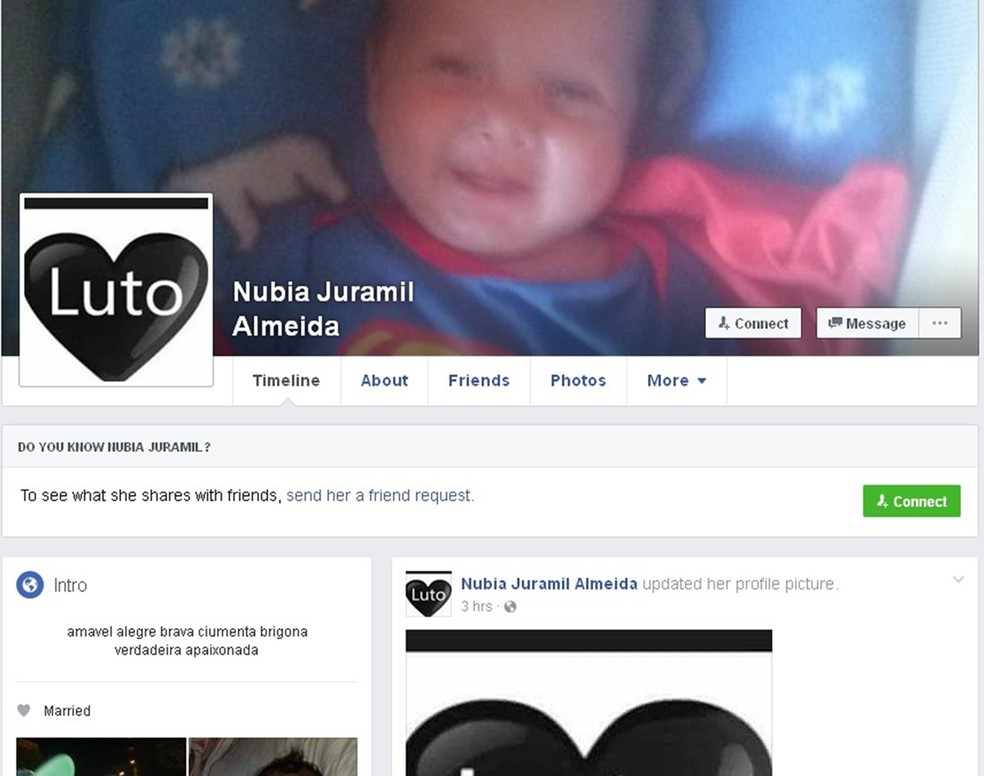 Mãe da criança postou foto de luto na página da rede social — Foto: Reprodução/Facebook