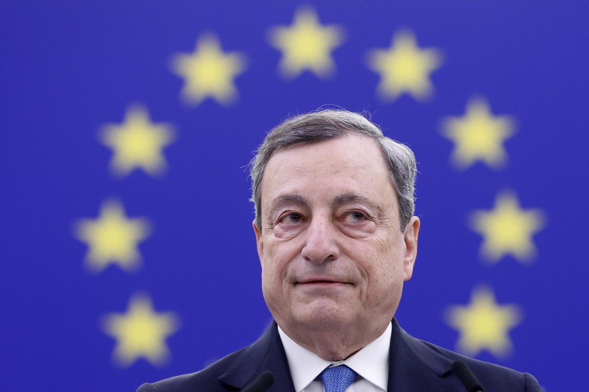 Presidente da Itália rejeita pedido de renúncia do primeiro-ministro Mario Draghi