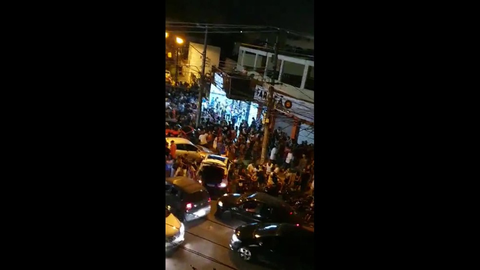 Aglomeração em Campo Grande — Foto: Redes sociais 
