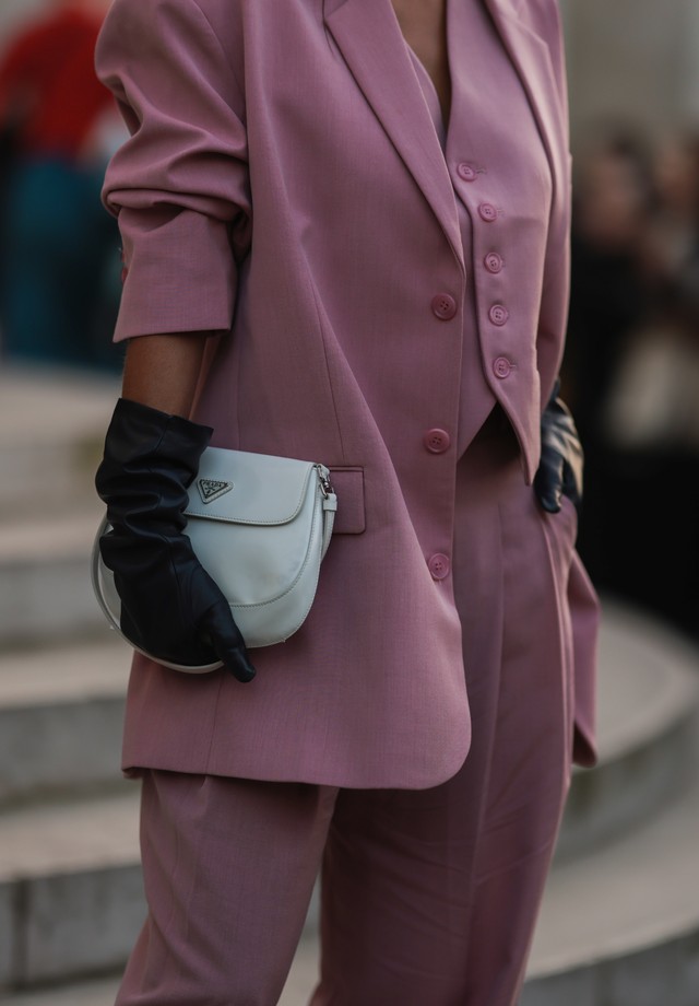  Street style Paris Fashion Week - outono/inverno 2022-2023 (Foto: Getty Images)