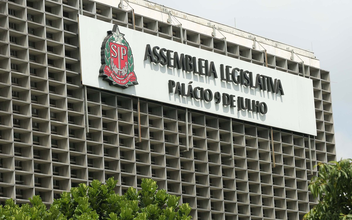 Deputados estaduais de SP tomam posse na Alesp e elegem presidência da Casa  nesta sexta | São Paulo | G1