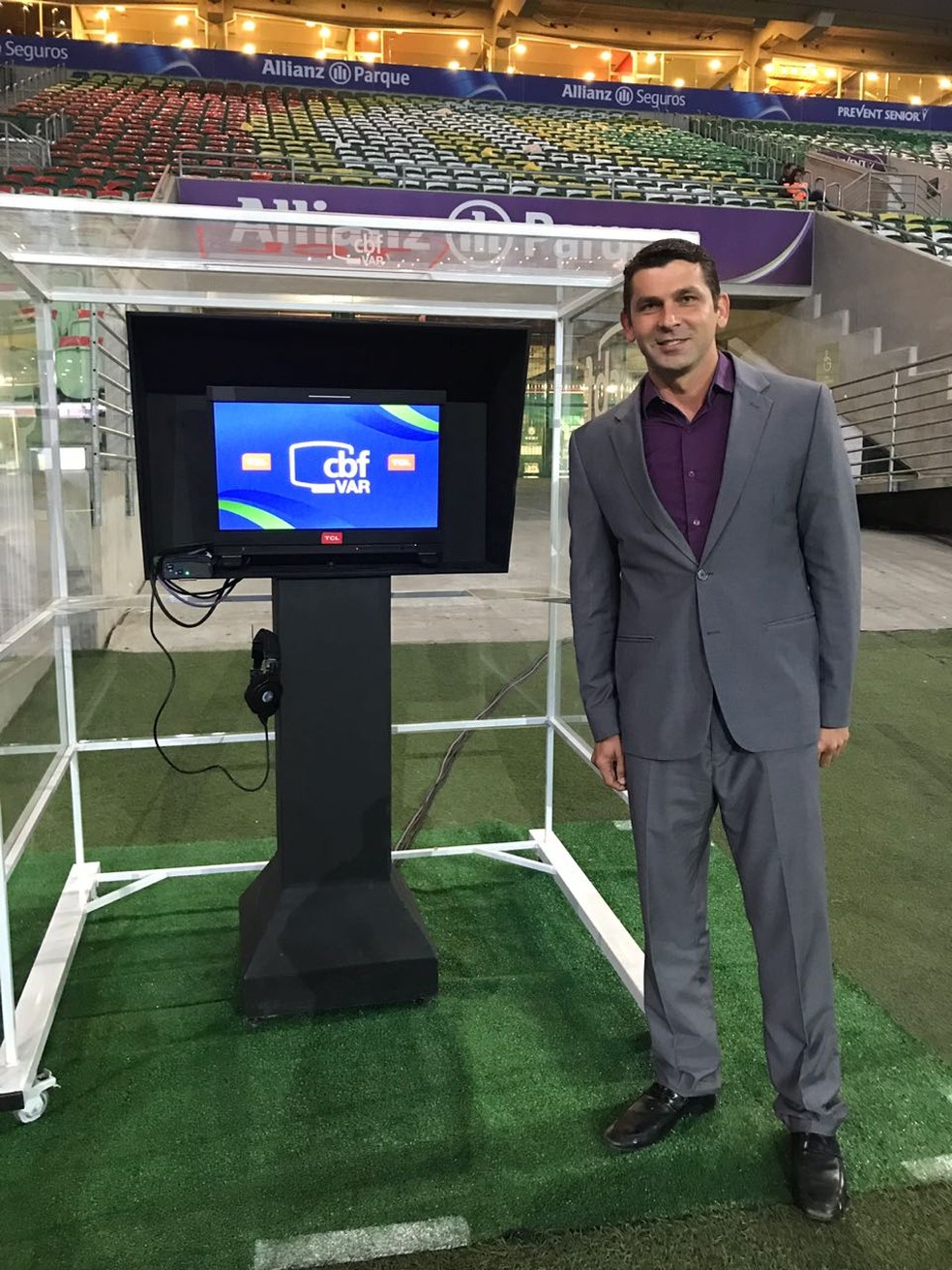 Wagner Reway também foi afastado em 2022 após atuação como VAR de Flamengo x Athletico-PR — Foto: André Hernan