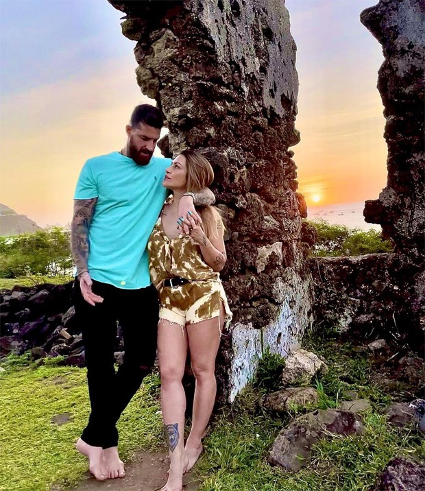 Cleo sai em lua de mel com Leandro DLucca (Foto: Reprodução / Instagram)