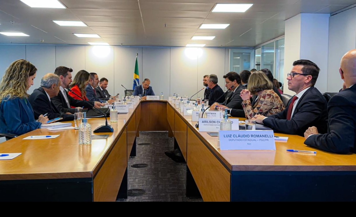 Comissão especial formada por deputados paranaenses faz primeira reunião em Brasília para debater novo modelo de pedágio